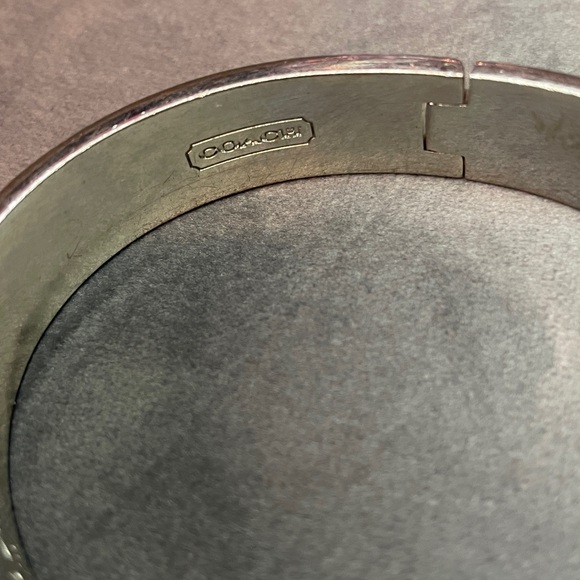 Coach Bracelet - Picture 2 of 4